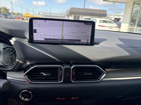 Used 2025 MAZDA CX-5 Signature image 17