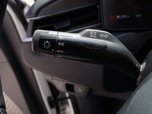 Used 2024 Kia EV9 Light image 35