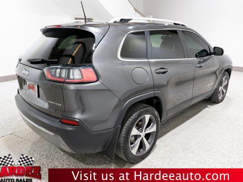 Used 2019 Jeep Cherokee Limited FWD image 5
