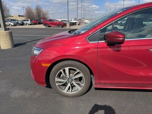 Used 2022 Honda Odyssey Touring image 11