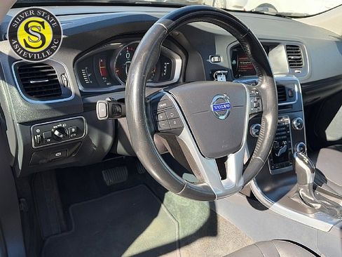 Used 2015 Volvo S60 T5 Premier image 20