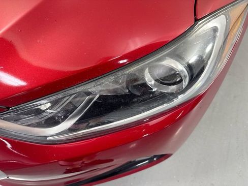 Used 2017 Hyundai Elantra Value Edition w/ Cargo Package FWD image 28