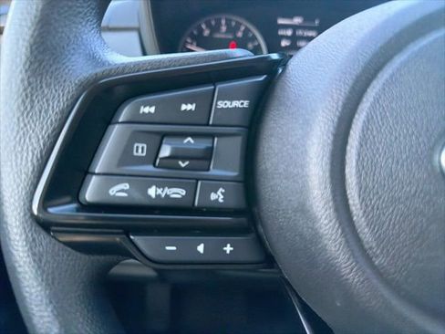 Used 2025 Subaru Crosstrek 2.0i Premium image 25