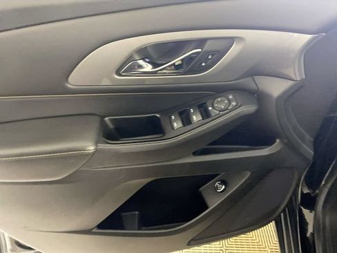 Used 2019 Chevrolet Traverse LT FWD image 26