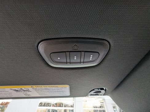 New 2026 RAM 1500 4x4 Crew Cab image 39