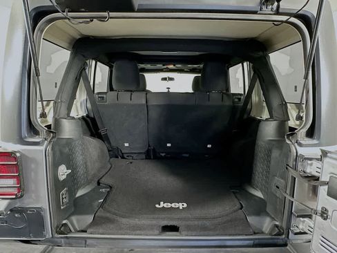Used 2016 Jeep Wrangler Unlimited Sport w/ Max Tow Package AWD/4WD image 20