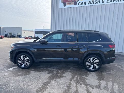 Used 2025 Volkswagen Atlas SE AWD/4WD image 7