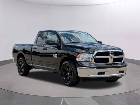 Certified 2024 RAM 1500 Classic SLT AWD/4WD image 8