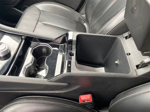 Used 2023 Jeep Grand Cherokee Limited image 15