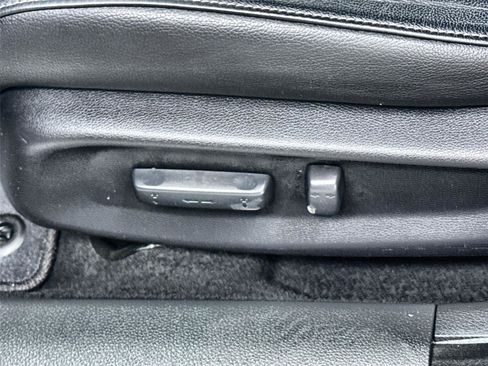 Used 2018 Honda Civic Touring image 13