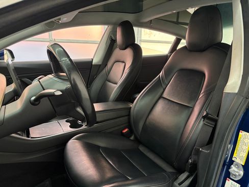 Used 2018 Tesla Model 3 Long Range image 19