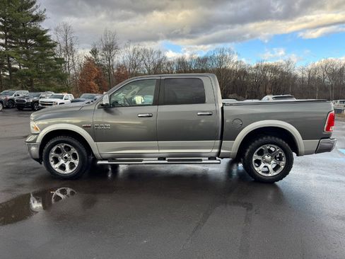 Used 2013 RAM 1500 Laramie w/ Convenience Group image 2