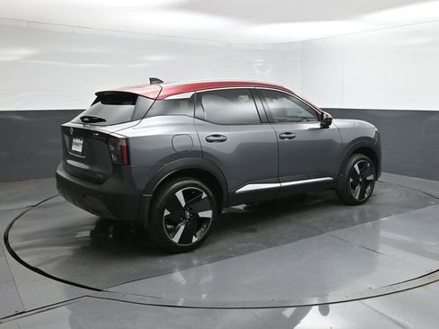 New 2026 Nissan Kicks SR image 11