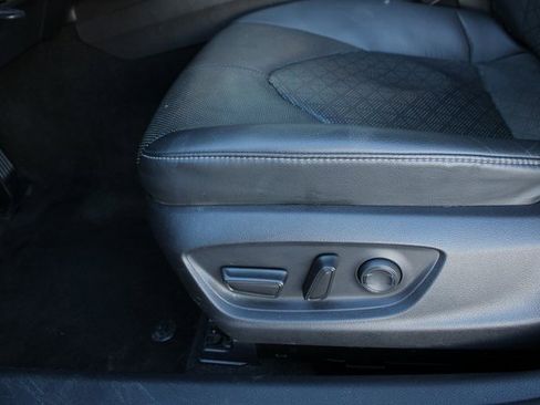 Used 2023 Toyota Camry XSE image 5