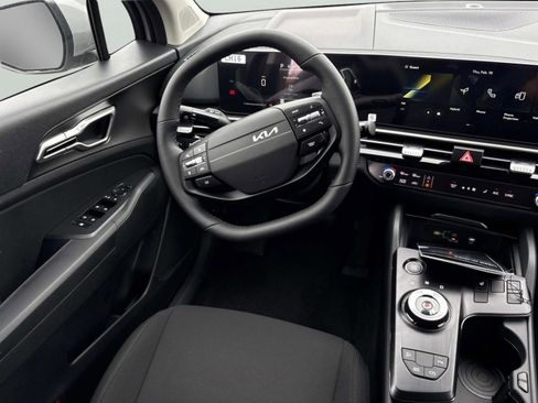New 2026 Kia Sportage S AWD/4WD image 13
