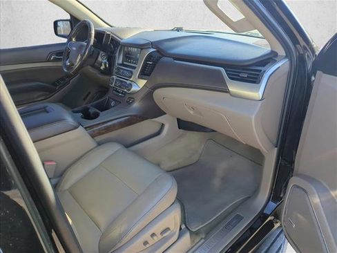 Used 2018 Chevrolet Tahoe LT image 16