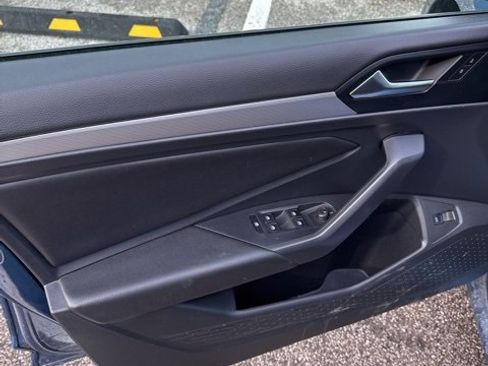 Used 2019 Volkswagen Jetta S image 22