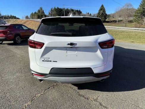 New 2026 Chevrolet Blazer LT w/ Convenience Package AWD/4WD image 6
