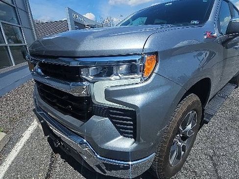 Certified 2025 Chevrolet Silverado 1500 LT w/ All Star Edition Plus AWD/4WD image 5