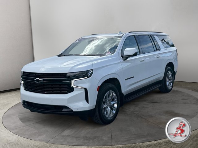 Used 2021 Chevrolet Suburban RST w/ Luxury Package AWD/4WD image 3