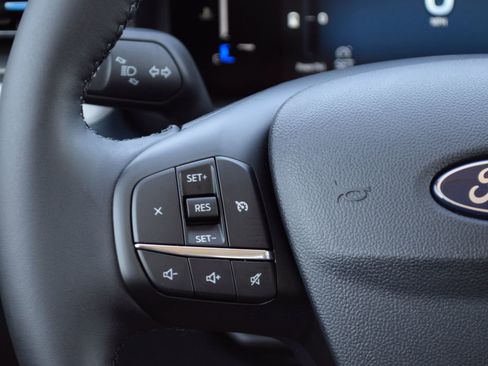 New 2026 Ford Maverick XLT w/ XLT Luxury Package image 9