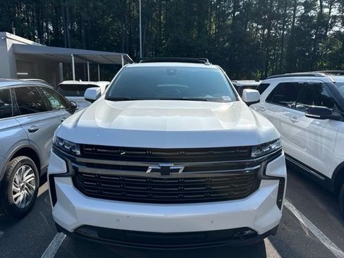 Used 2022 Chevrolet Tahoe RST w/ Luxury Package AWD/4WD image 6