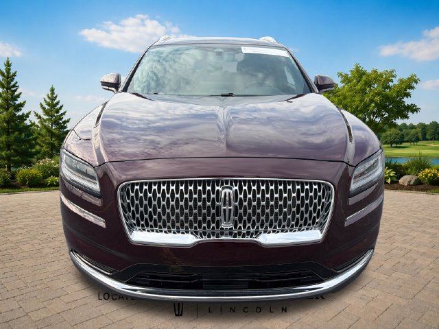 Used 2023 Lincoln Nautilus Reserve w/ Luxury Package AWD/4WD image 11