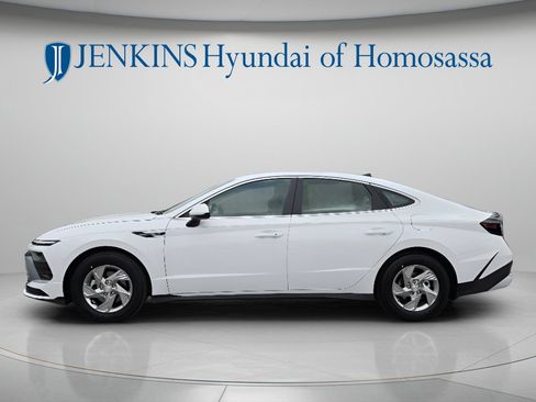 New 2026 Hyundai Sonata SE FWD image 8