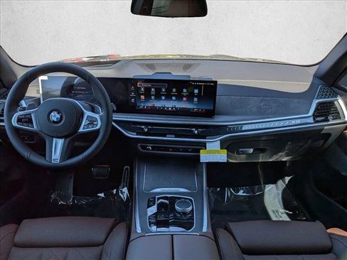 New 2026 BMW X5 xDrive40i w/ M Sport Package AWD/4WD image 16