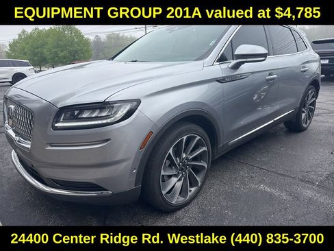 Used 2023 Lincoln Nautilus Reserve w/ Equipment Group 201A AWD/4WD image 3