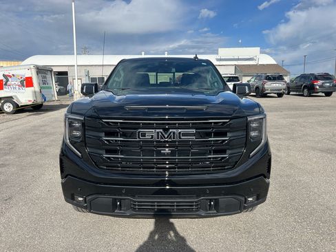 New 2026 GMC Sierra 1500 Elevation w/ Elevation Premium Package AWD/4WD image 8
