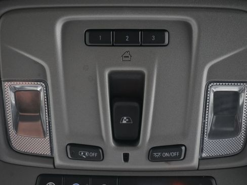 Used 2020 Chevrolet Silverado 1500 LT w/ Texas Edition image 19