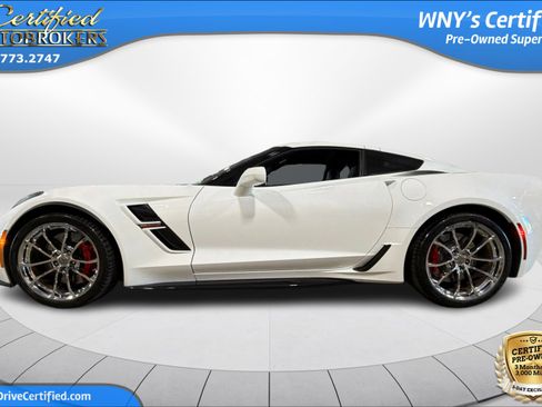 Used 2019 Chevrolet Corvette Grand Sport RWD image 9