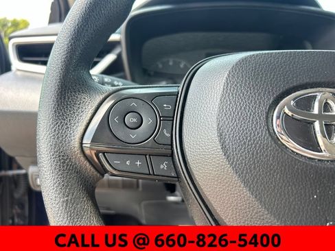 Used 2025 Toyota Corolla LE FWD image 13