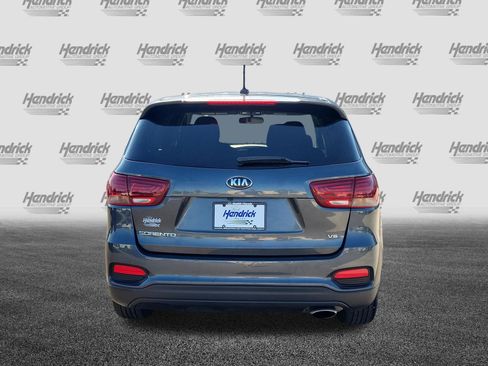 Used 2020 Kia Sorento FWD V6 image 6