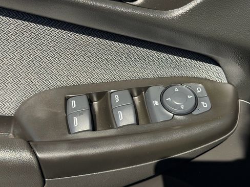 Used 2024 Chevrolet TrailBlazer LT w/ LT Cold Weather Package image 20