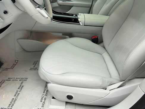 Used 2023 Mercedes-Benz EQE 350+ Sedan image 35