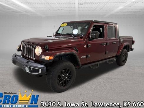 Used 2021 Jeep Gladiator Overland image 1