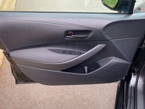 Used 2024 Toyota Corolla LE image 12