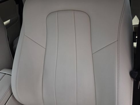 Used 2021 Mercedes-Benz GLB 250 image 15