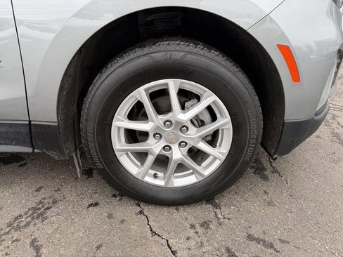 Used 2023 Chevrolet Equinox LT w/ Driver Convenience Package image 32