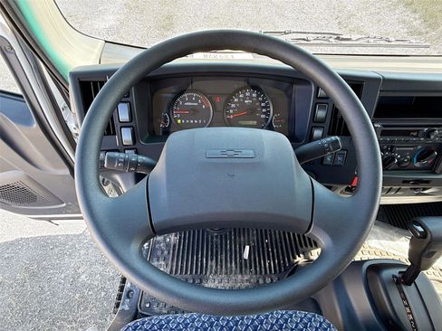 New 2024 Chevrolet Low Cab Forward image 11