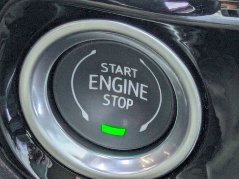 Used 2023 GMC Sierra 1500 SLT w/ SLT Premium Plus Package image 28