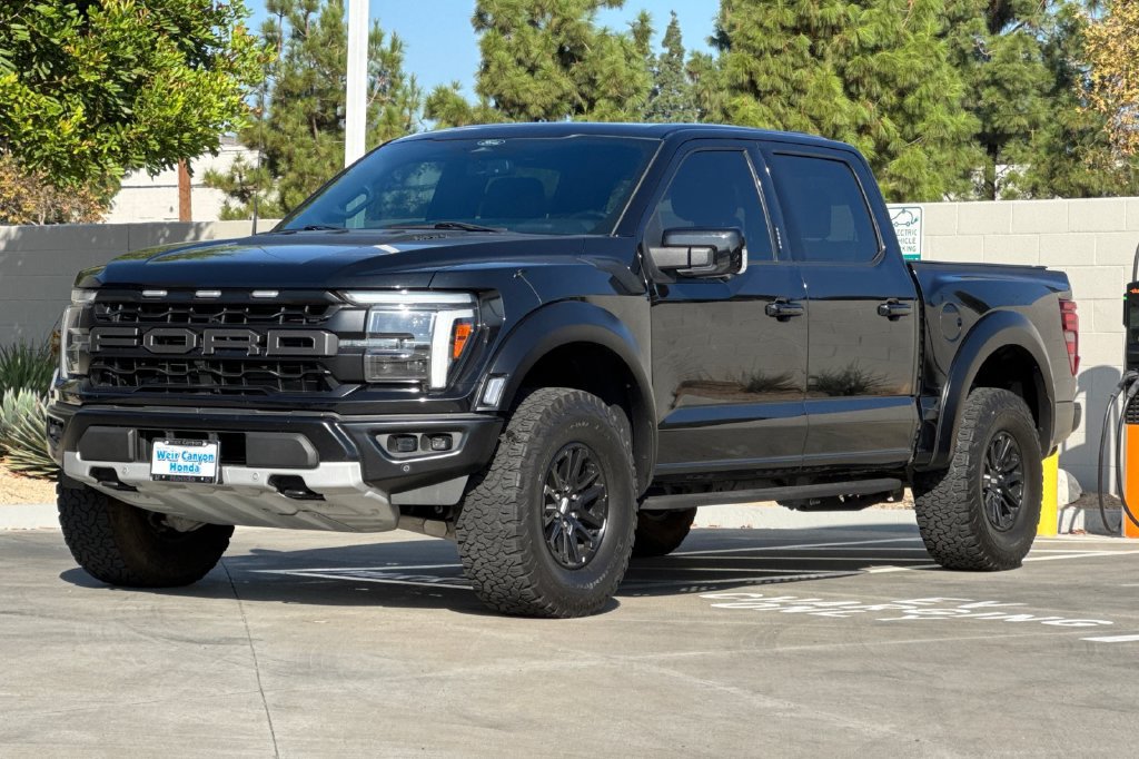 Used 2024 Ford F150 Raptor AWD/4WD image 13