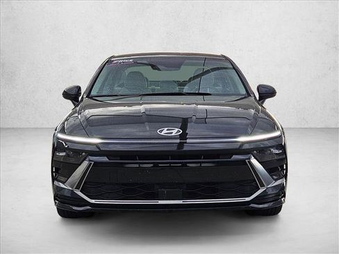Used 2024 Hyundai Sonata SEL image 2