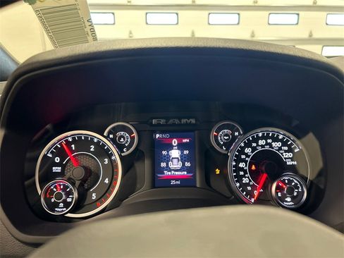 New 2025 RAM 2500 Big Horn image 21