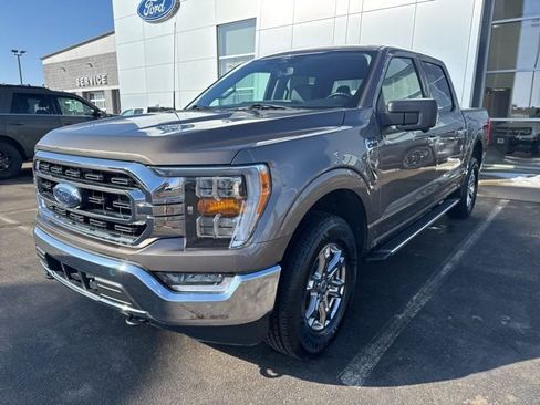 Certified 2022 Ford F150 XLT w/ Equipment Group 302A High image 3