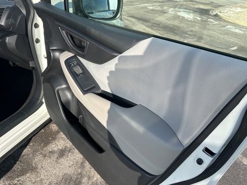 Used 2023 Subaru Forester image 8