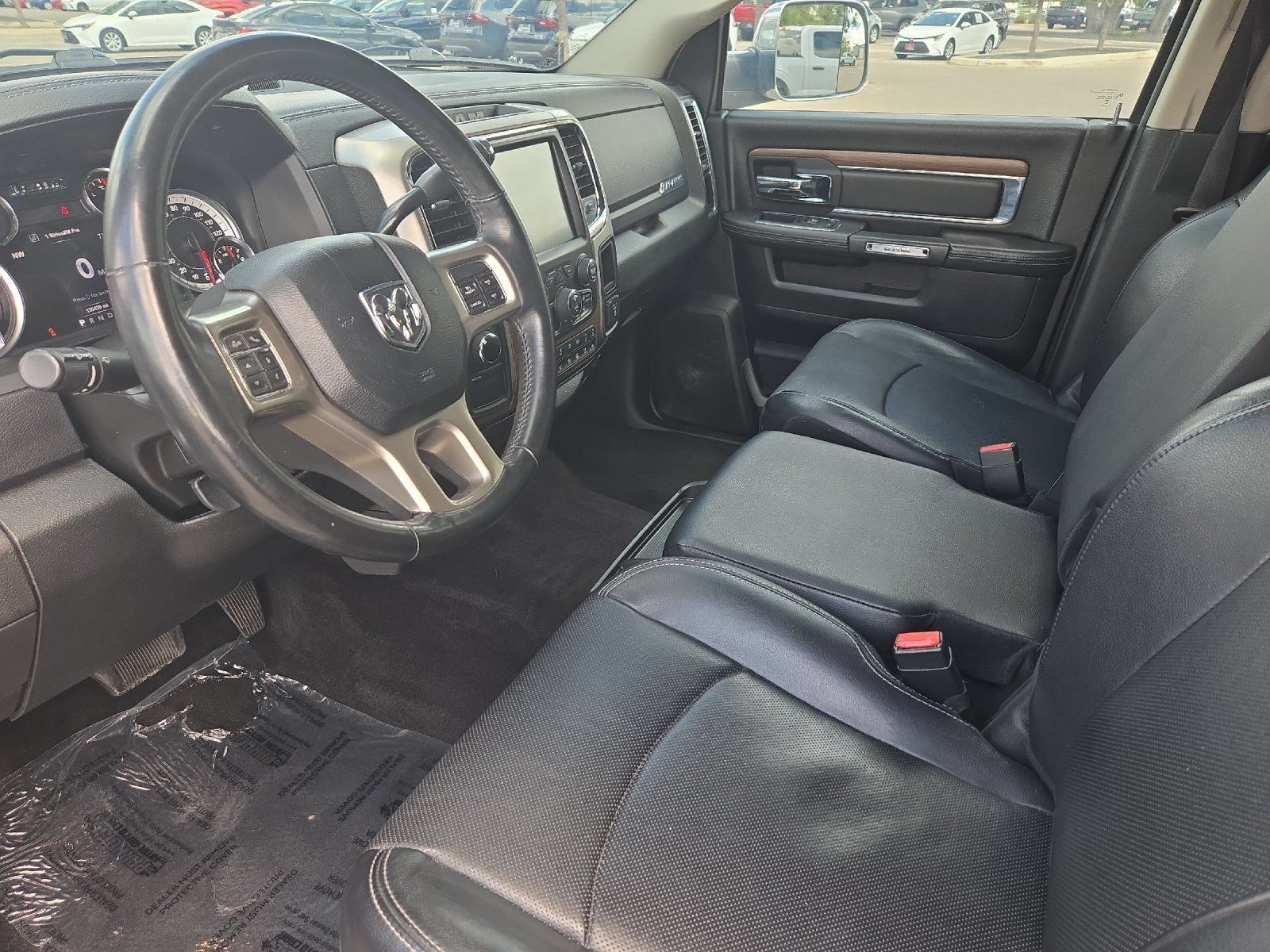 Used 2017 RAM 2500 Laramie AWD/4WD image 9