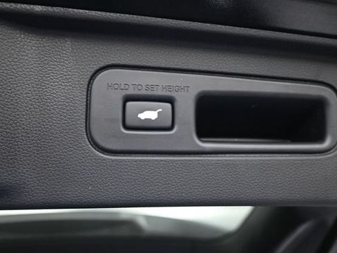 Used 2025 Honda Pilot EX-L image 20